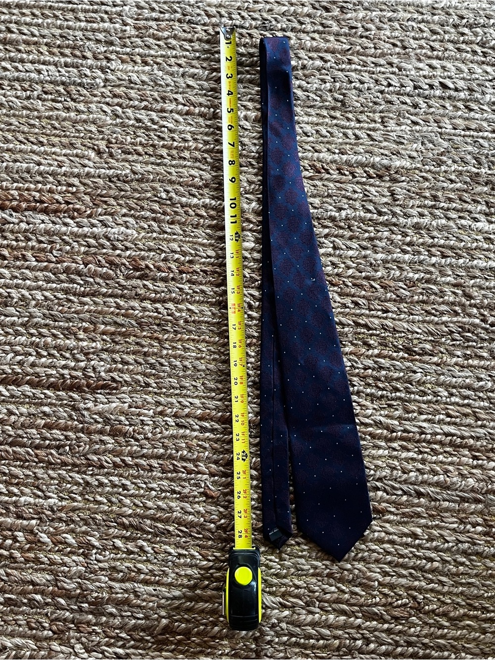 Silk Tie - Classic Formal Accessory